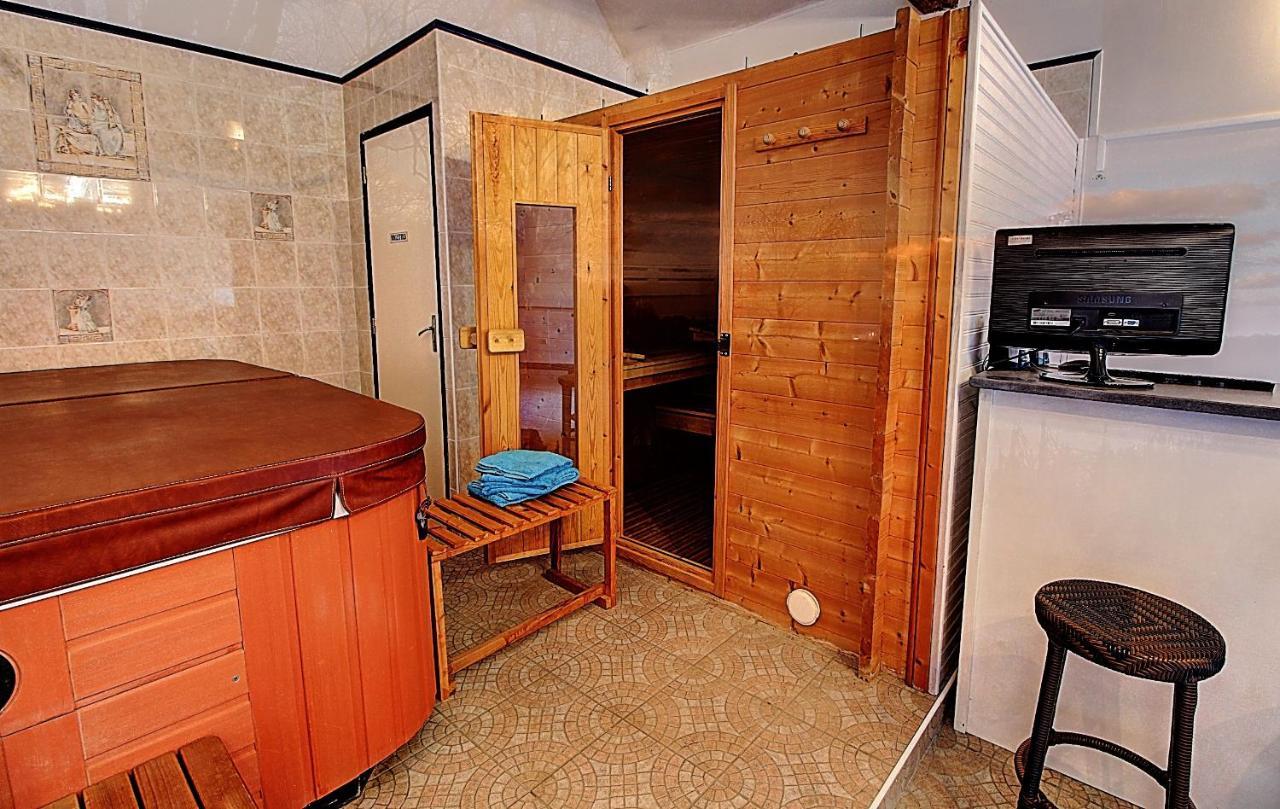 Gite De La Courtaudiere Le Petit-Pressigny المظهر الخارجي الصورة